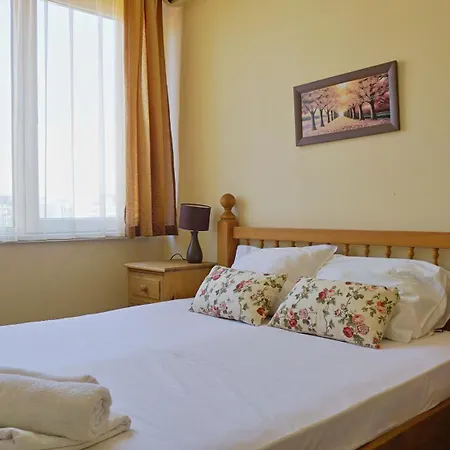 аквамарин - Aquamarine Apartament