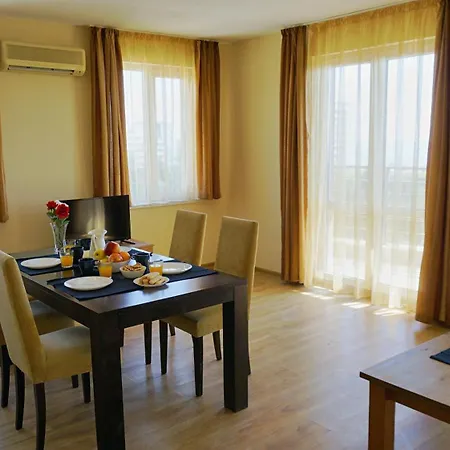 аквамарин - Aquamarine Nisipurile de Aur